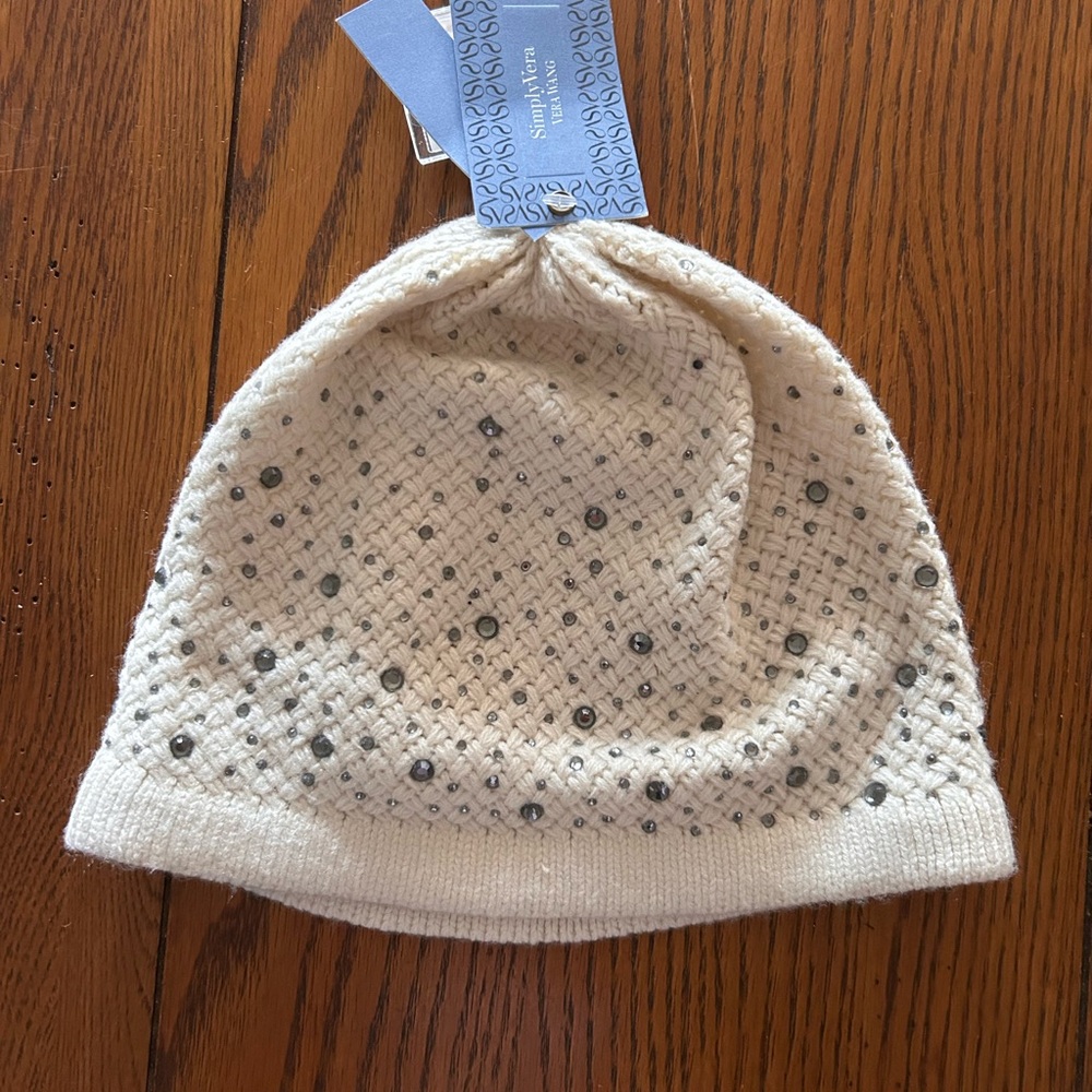Vera Wang Cream Knit Beanie NWT